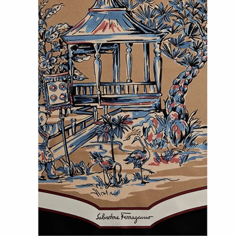 FERRAGAMO SILK TWILL JAPANESE PRINT SQUARE FOULARD SCARF Camel Black Blue - Picture 3 of 3